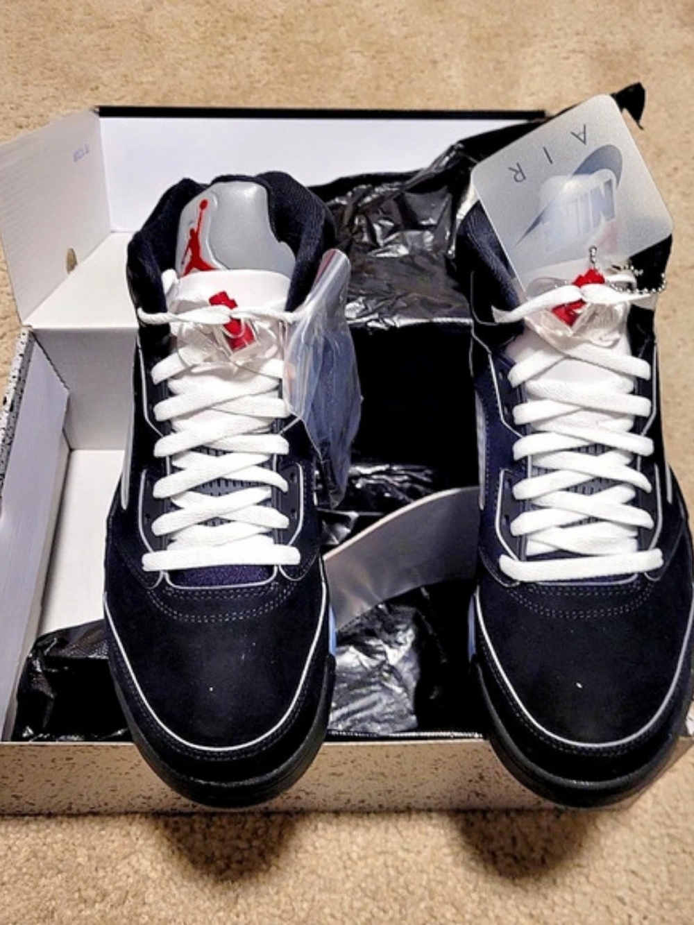 Air Jordan 5 Retro Black Metallic Reimagined Size 5.5y
